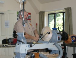 Texturing the back of the platter